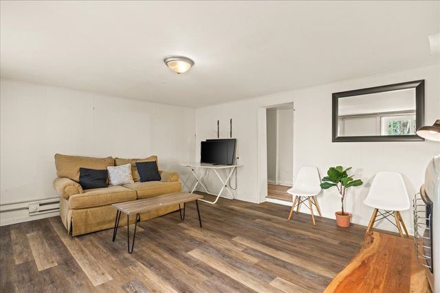 761 KING ST, Charlottesville, VA 22903