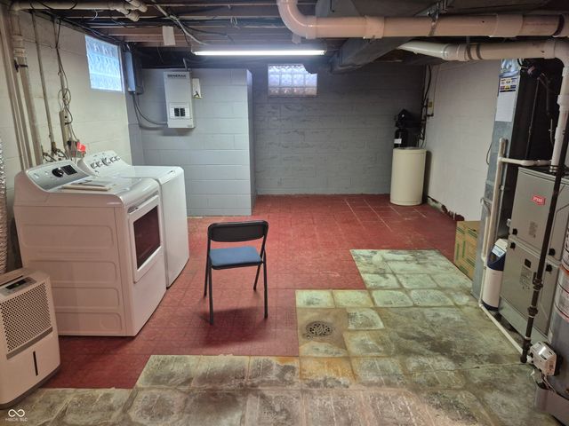 3546 Rahke Road, Indianapolis, IN 46217