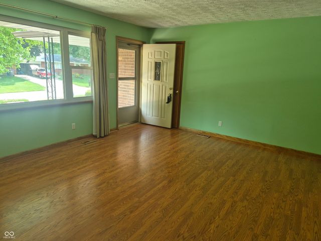 3546 Rahke Road, Indianapolis, IN 46217