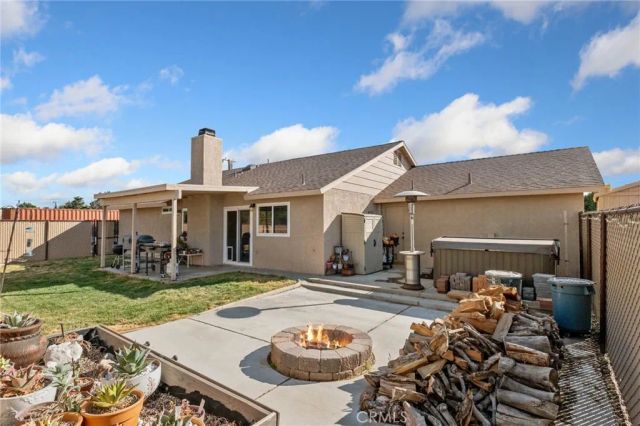 14837 Melbourne, Hesperia, CA 92345