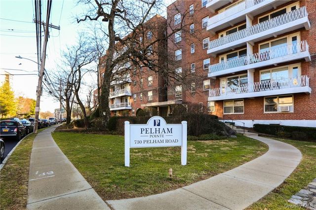 730 Pelham Road 2D, New Rochelle, NY 10805