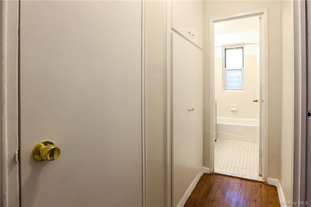 730 Pelham Road 2D, New Rochelle, NY 10805