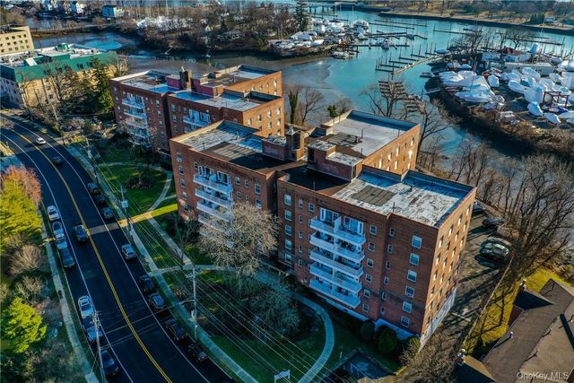 730 Pelham Road 2D, New Rochelle, NY 10805
