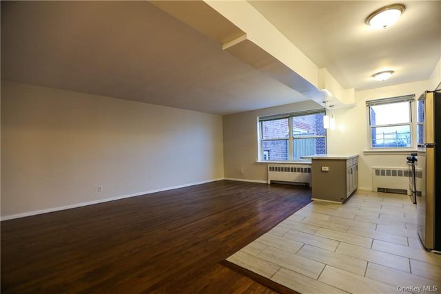 730 Pelham Road 2D, New Rochelle, NY 10805
