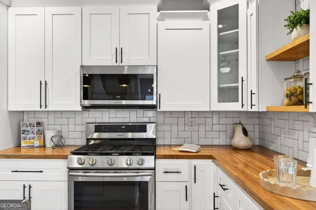 1659 Olympian Way SW, Atlanta, GA 30310