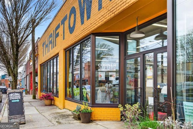 1659 Olympian Way SW, Atlanta, GA 30310