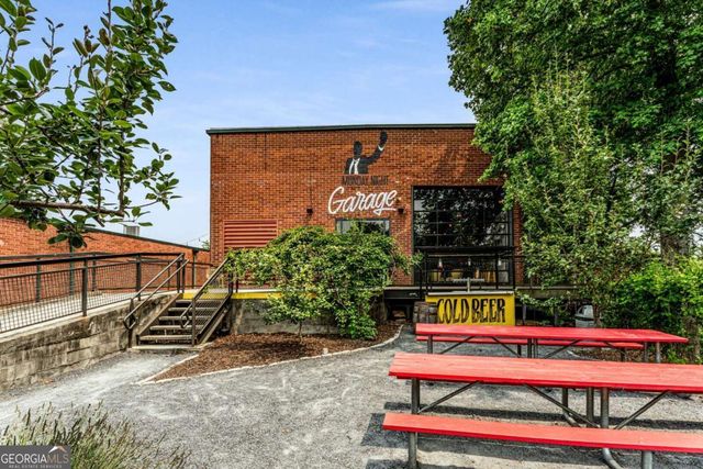 1659 Olympian Way SW, Atlanta, GA 30310