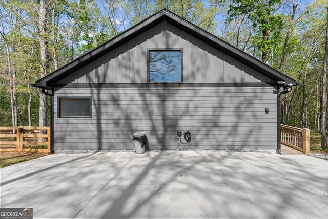 162 Hickory Ridge Drive, Cleveland, GA 30528