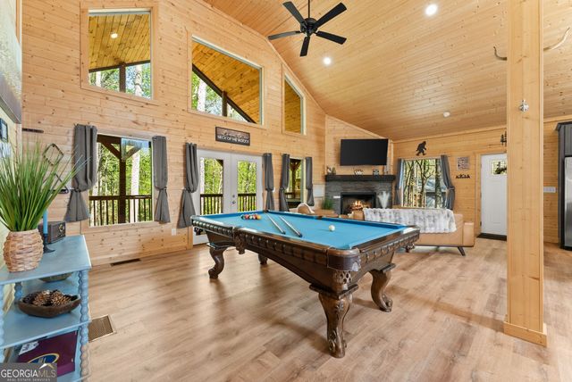 162 Hickory Ridge Drive, Cleveland, GA 30528