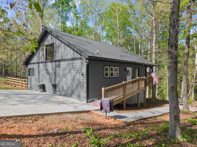 162 Hickory Ridge Drive, Cleveland, GA 30528