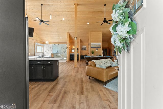 162 Hickory Ridge Drive, Cleveland, GA 30528