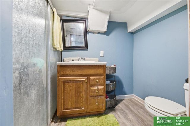 1334 S 25 Street, Omaha, NE 68105