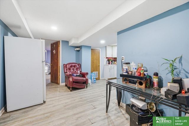 1334 S 25 Street, Omaha, NE 68105