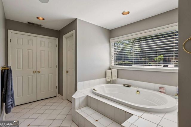 1792 Ball Mill Court, Dunwoody, GA 30338