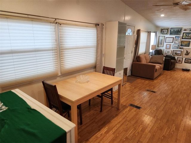 27 Woodward Road, Lincoln, RI 02865