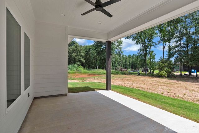 8143 MYRTLEWOOD Drive, Greenwood, LA 71033