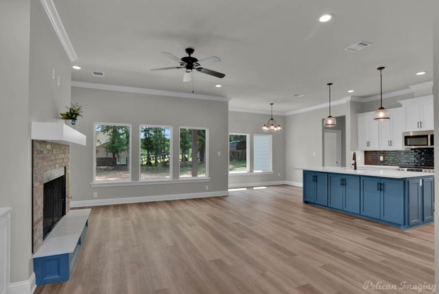 8143 MYRTLEWOOD Drive, Greenwood, LA 71033