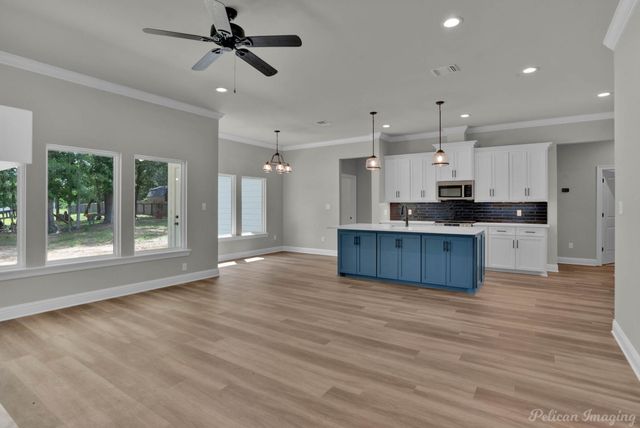 8143 MYRTLEWOOD Drive, Greenwood, LA 71033