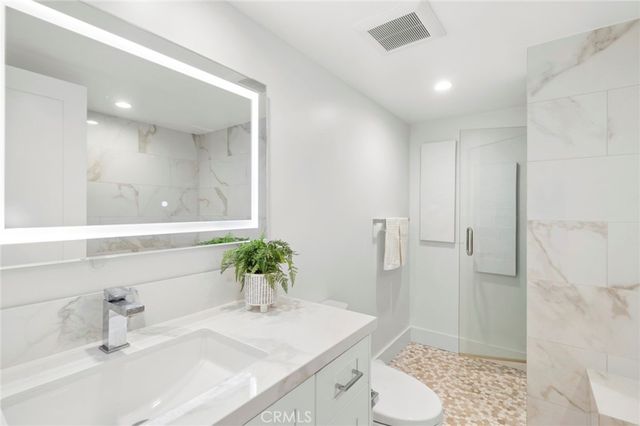 495 El Camino Del Mar, Laguna Beach, CA 92651