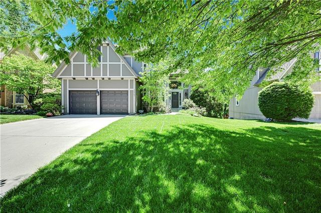 12141 S Rene Street, Olathe, KS 66062