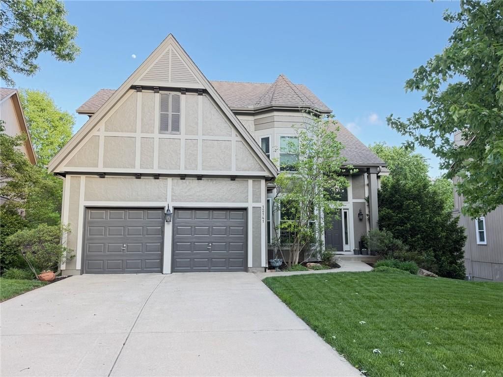 12141 S Rene Street, Olathe, KS 66062