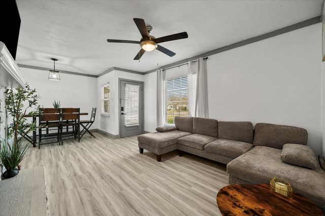 1528 Nash Street, Garland, TX 75042