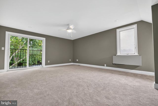 409 OAK CT, Baltimore, MD 21228