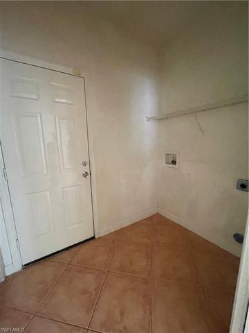 4080 33rd AVE NE, Naples, FL 34120