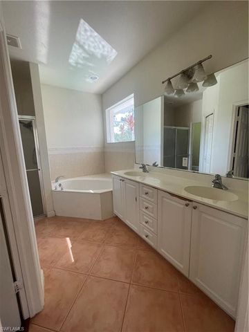4080 33rd AVE NE, Naples, FL 34120