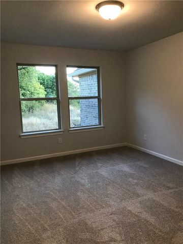 2203 Highland Villa Lane, Arlington, TX 76012