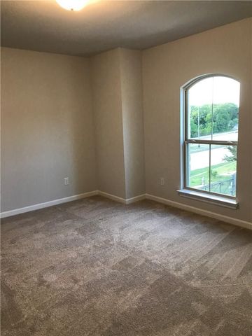 2203 Highland Villa Lane, Arlington, TX 76012