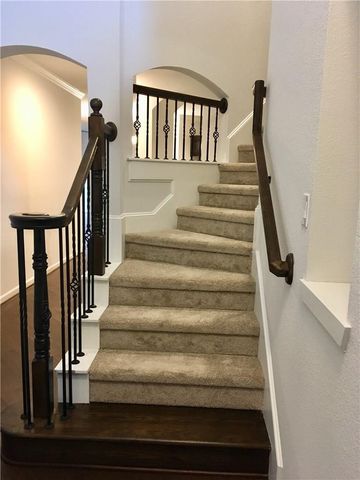 2203 Highland Villa Lane, Arlington, TX 76012