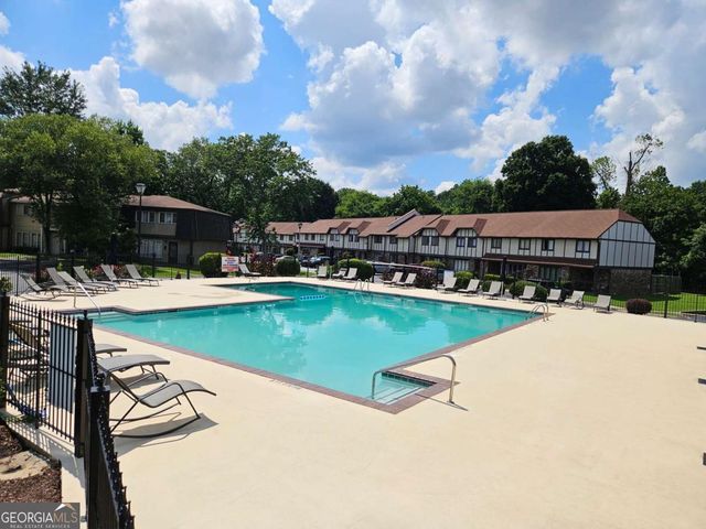 1192 Ashborough Drive SE B, Marietta, GA 30067