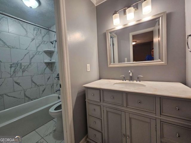 1192 Ashborough Drive SE B, Marietta, GA 30067