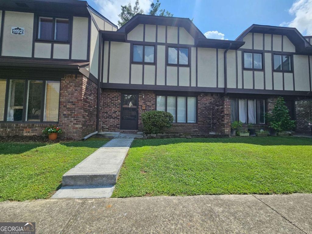 1192 Ashborough Drive SE B, Marietta, GA 30067