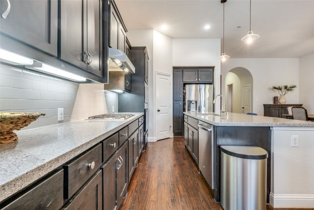 200 Sunrise Drive, Argyle, TX 76226