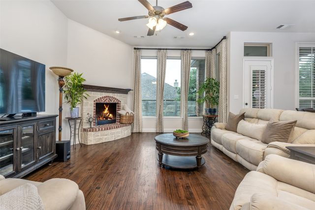 200 Sunrise Drive, Argyle, TX 76226