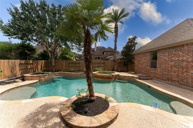 25411 Springwood Lake Drive, Katy, TX 77494