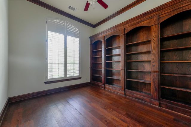 25411 Springwood Lake Drive, Katy, TX 77494