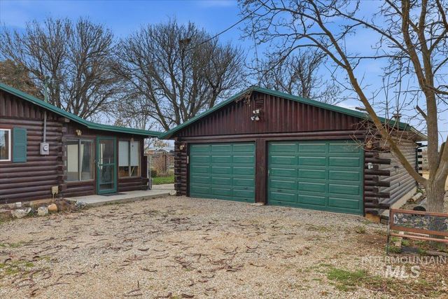 775 N Cow Horse Dr., Kuna, ID 83634