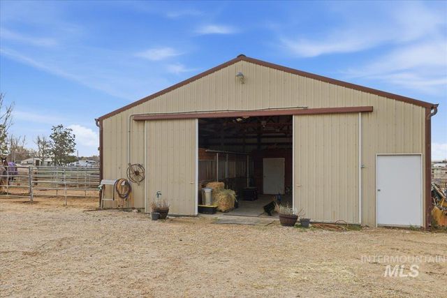 775 N Cow Horse Dr., Kuna, ID 83634