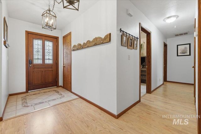 775 N Cow Horse Dr., Kuna, ID 83634