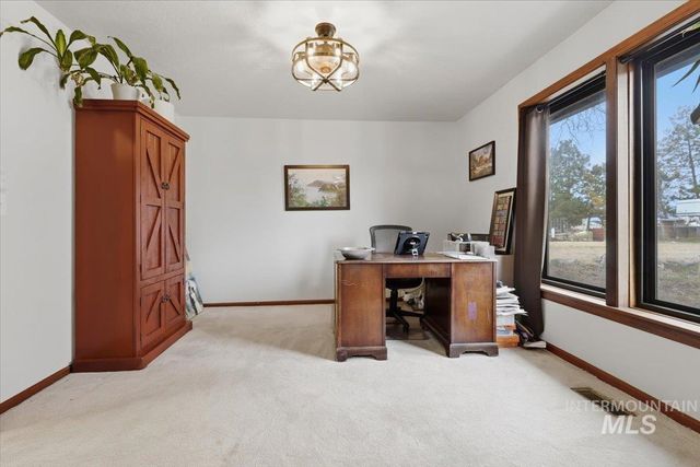 775 N Cow Horse Dr., Kuna, ID 83634