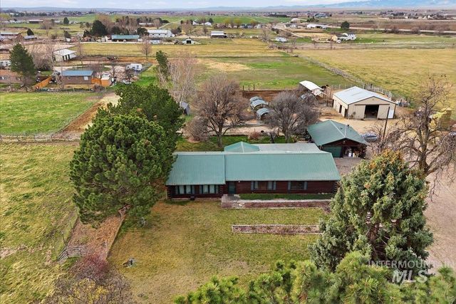 775 N Cow Horse Dr., Kuna, ID 83634