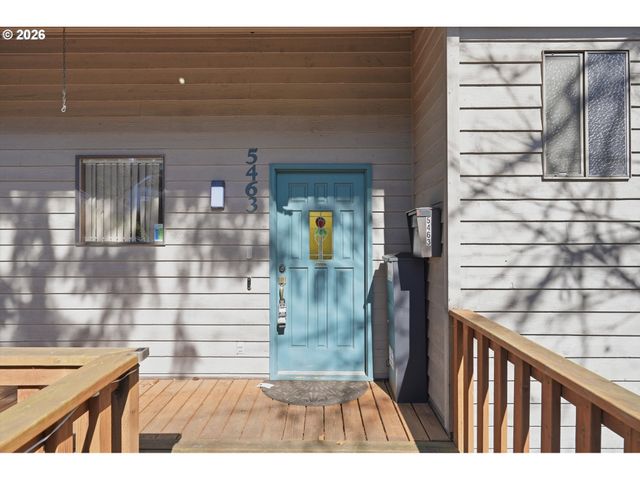 5463 Se ALDERCREST Rd, Milwaukie, OR 97222