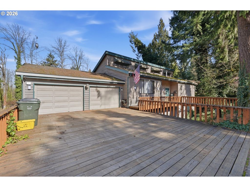 5463 Se ALDERCREST Rd, Milwaukie, OR 97222