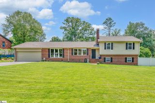116 Galaxie Place, Spartanburg, SC 29307