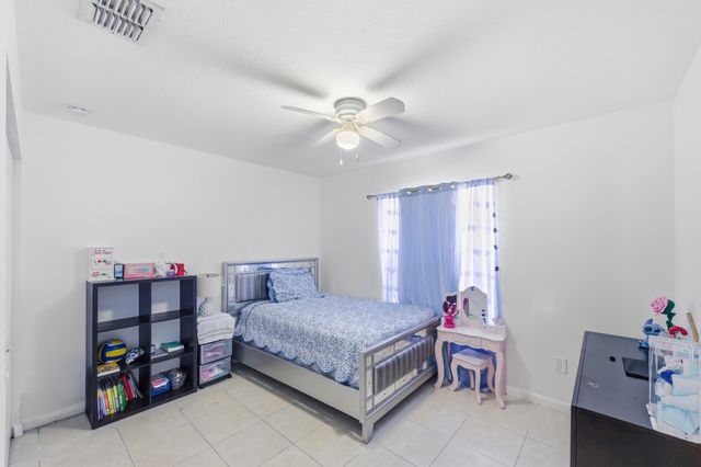 1311 Emerald Terrace, Fort Pierce, FL 34950
