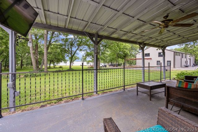 71430 S 329 Road, Wagoner, OK 74467