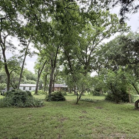 71430 S 329 Road, Wagoner, OK 74467